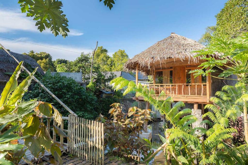 Onong's Homestay & Cafe