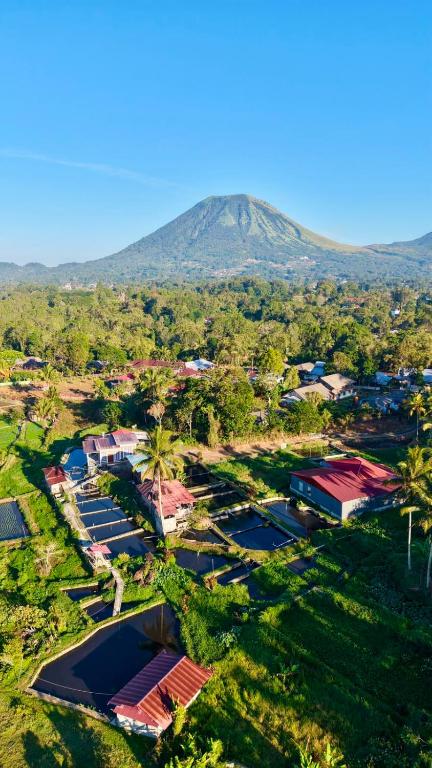Talaga Tomohon Home Stay and Fishing Pond
