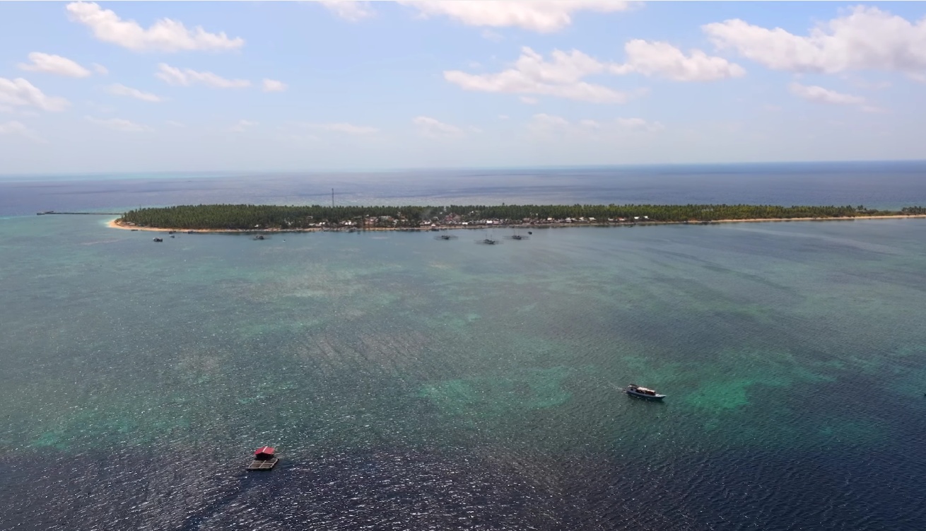 Ekspedisi Atol Taka Bonerate: Terumbu Karang Raksasa & Laguna Hiu Kecil