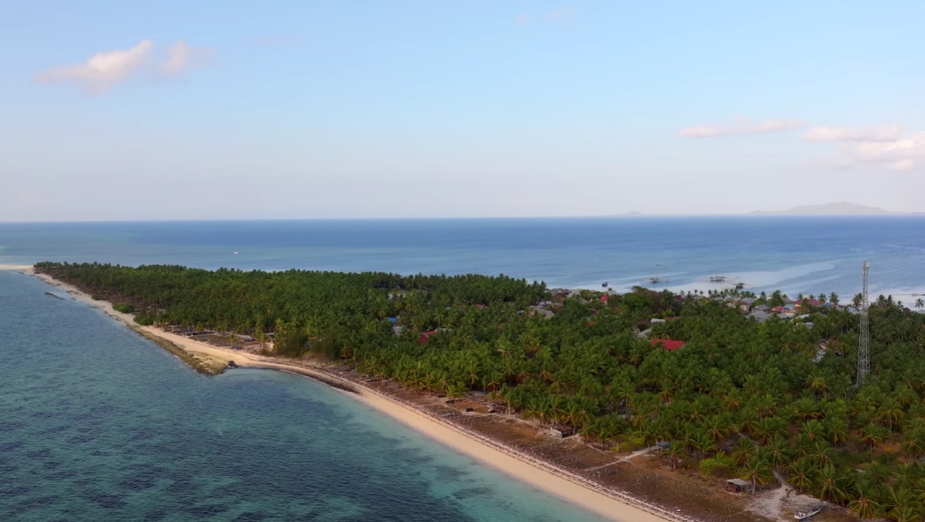Ekspedisi Atol Taka Bonerate: Terumbu Karang Raksasa & Laguna Hiu Kecil