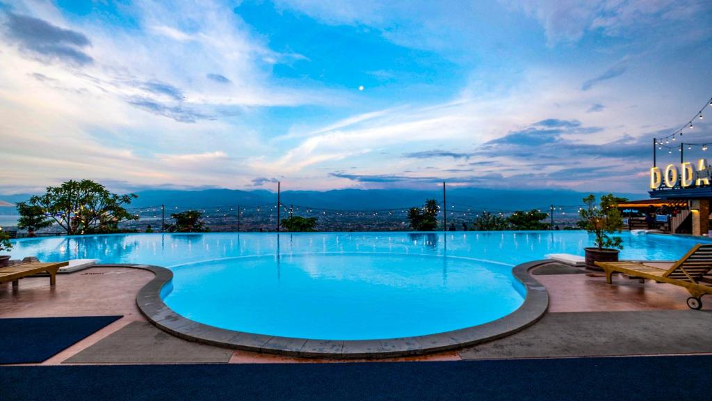 Bukit Indah Doda Hotel & Resorts