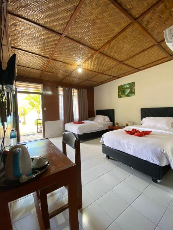 Siuri Cottages & Restaurant