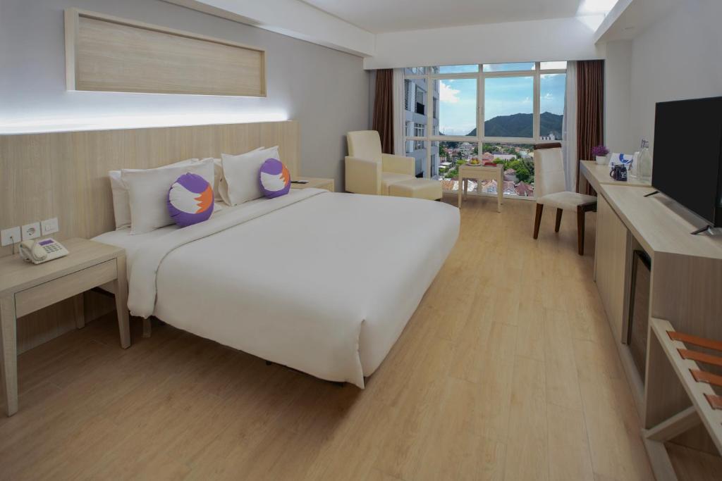 FOX Hotel Gorontalo