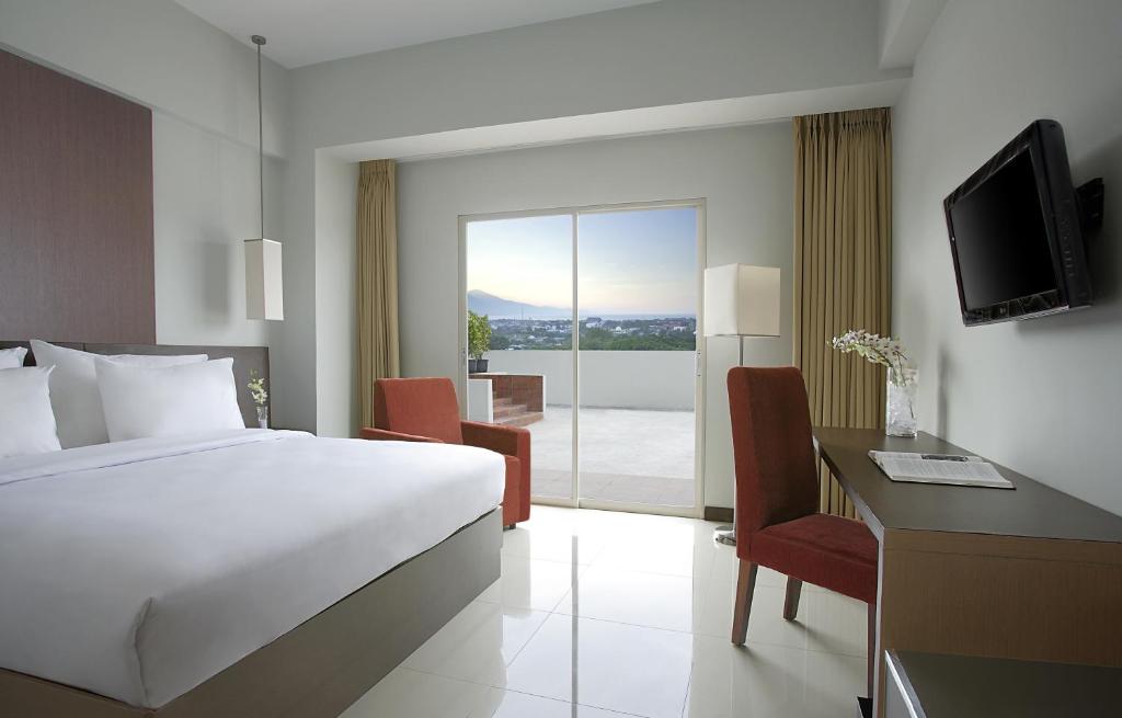 Hotel Santika Palu
