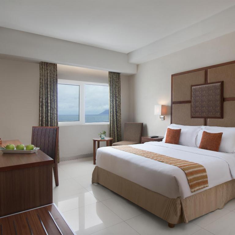 Aston Manado Hotel
