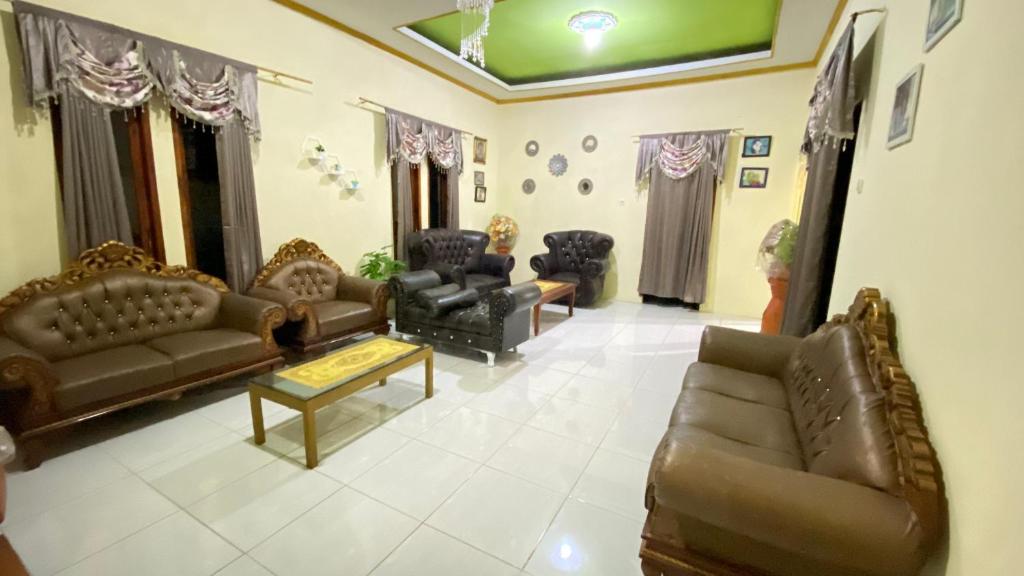 Family Homestay Tangkoko