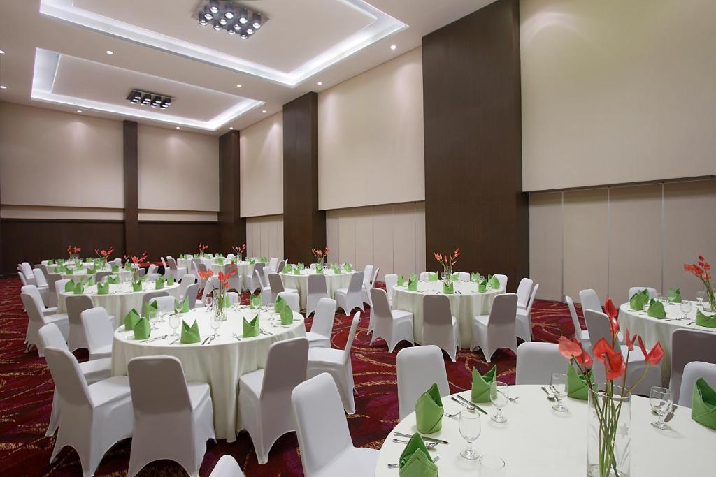 Hotel Santika Palu