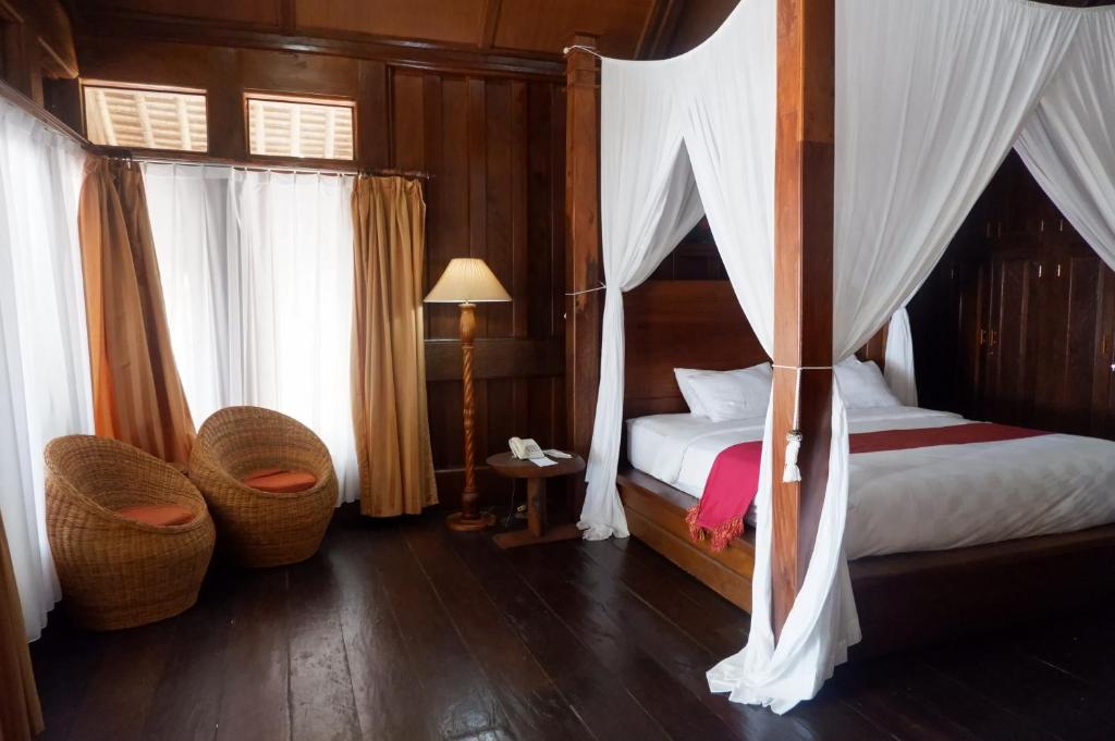 Wakatobi Patuno Diving and Beach Resort