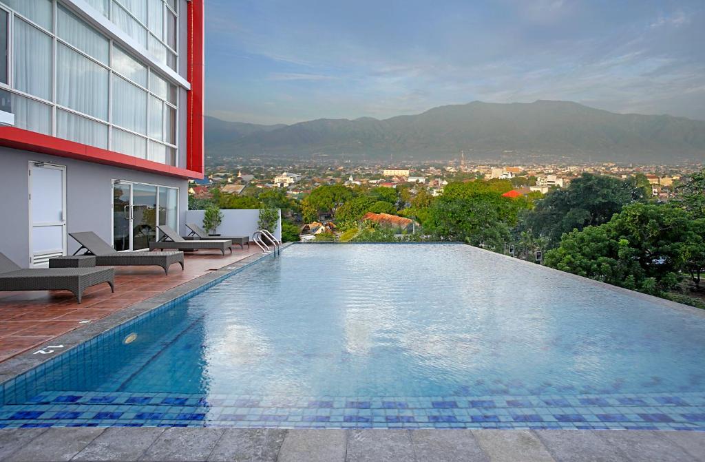 Hotel Santika Palu