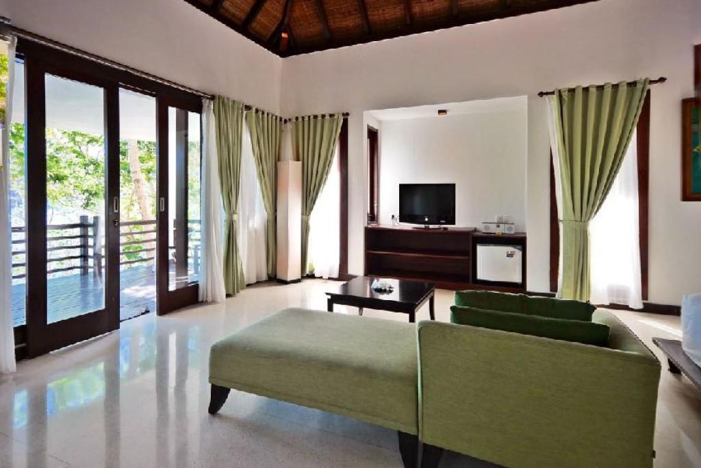Chads Dive Resort Lembeh