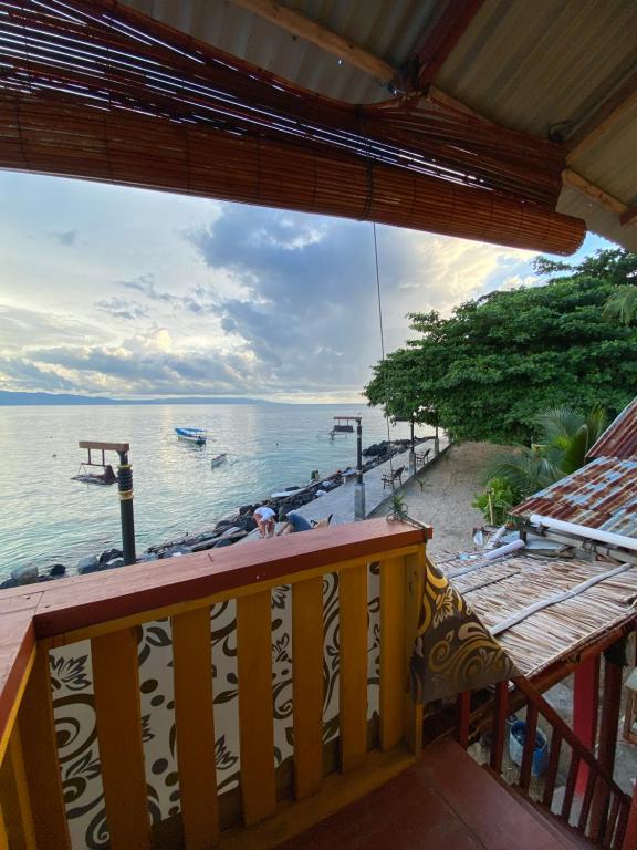 Three Ken Homestay & Cafe