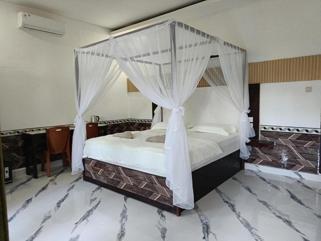 Tangkoko Sweet Home