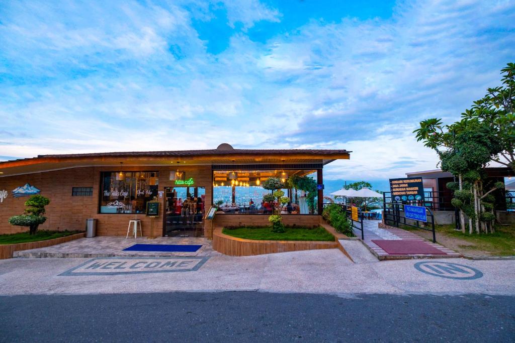 Bukit Indah Doda Hotel & Resorts