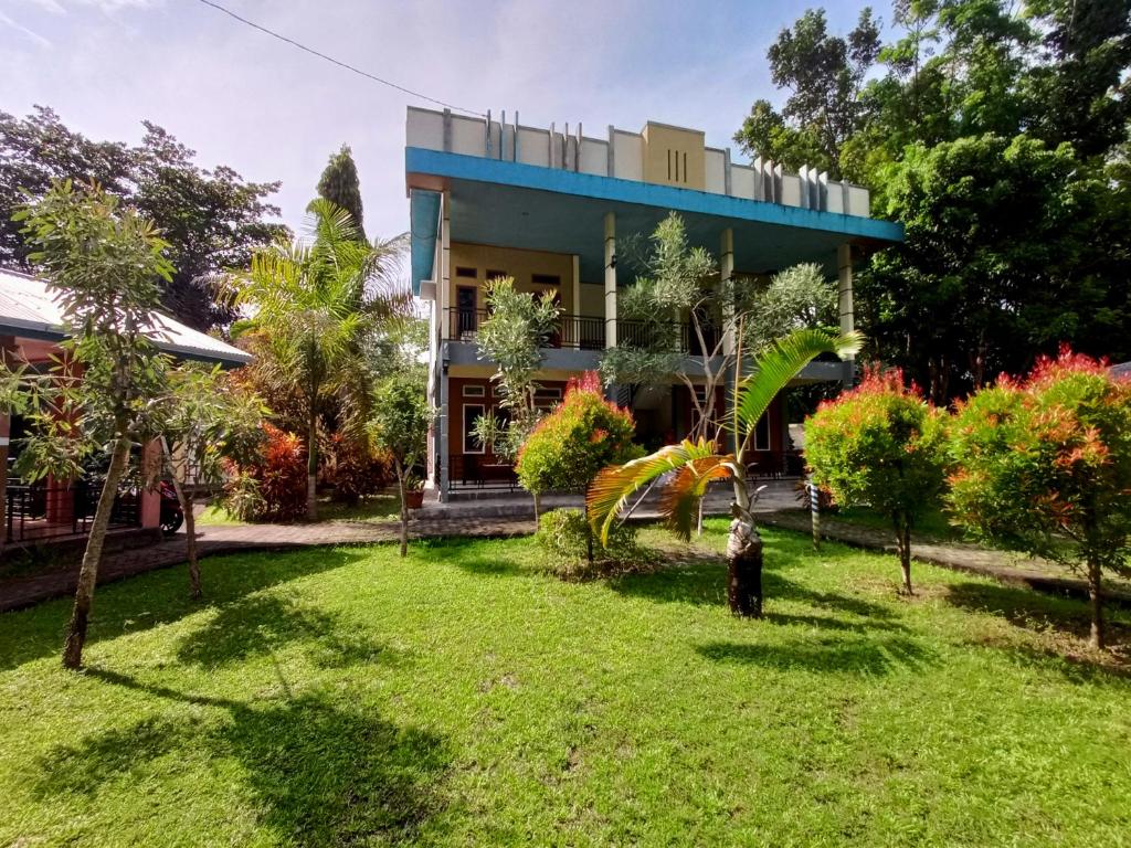 Tangkoko Lodge