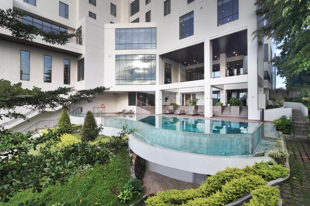 Luwansa Hotel and Convention Center Manado