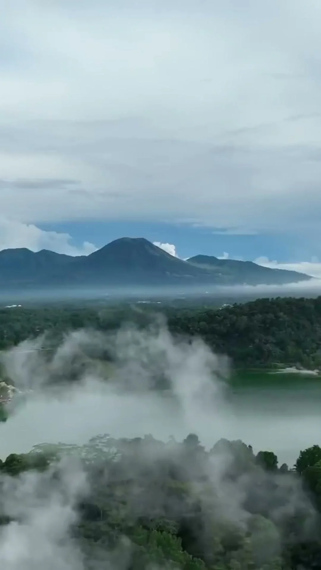 Hari 1: Transfer Masuk – Tur Dataran Tinggi Minahasa